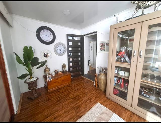 5 BEDROOM HOUSE FOR SALE IN VILLIERS